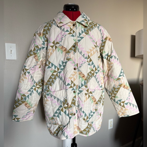 Quilted Patterned Jacket - Picture 2 of 5